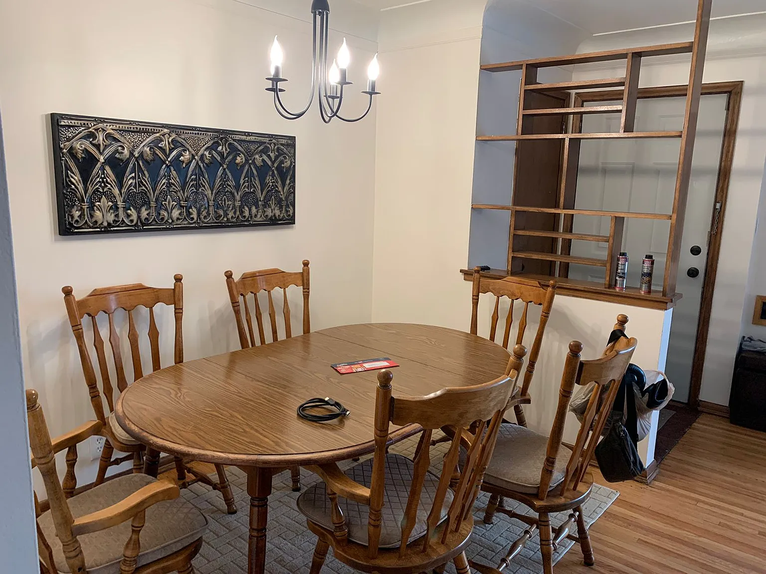 3 bed, 1600 sqft, $2,600 — Photo 2