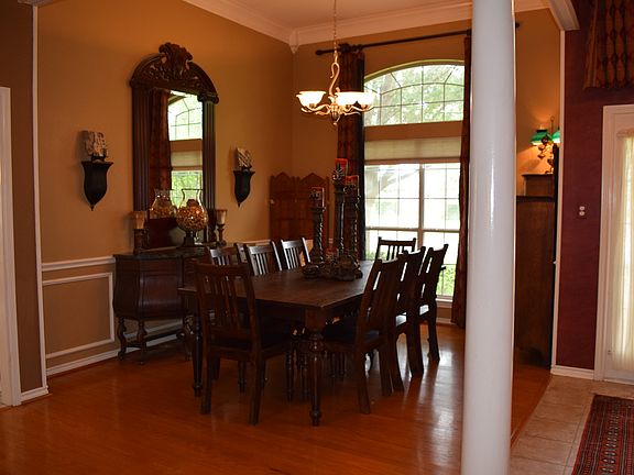 3rd image of 804 Eagles Nest Dr