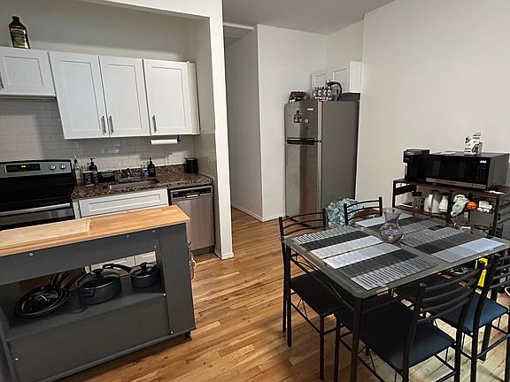 3rd image of 366 W 23rd St APT 1A
