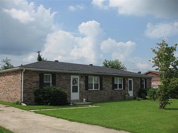 3rd image of 458 Shenandoah Dr