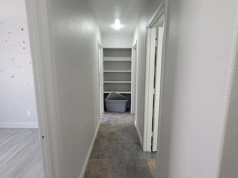 5916 Kenmore St — Photo 9