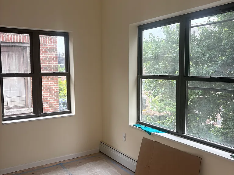1839 Andrews Ave S #2C — Photo 10