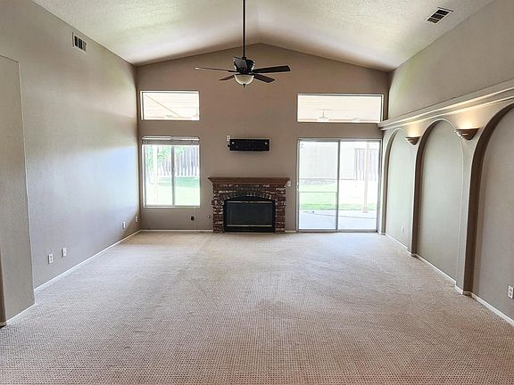 4th image of 37163 Santa Rosa Glen Dr