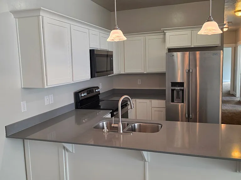 14452 S Selvig Way #203 — Photo 3