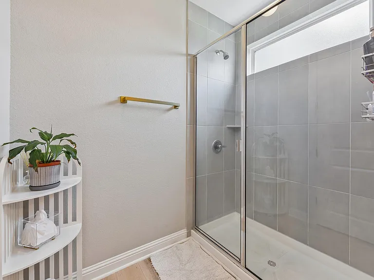 117 Stone Canyon Dr — Photo 17
