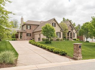 6 Blackpool Ln, Saint Louis, MO