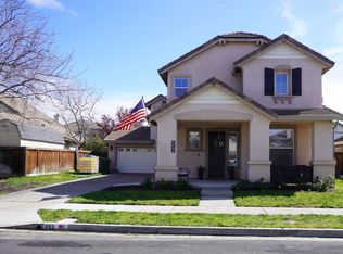 552 Young Dr, Brentwood, CA