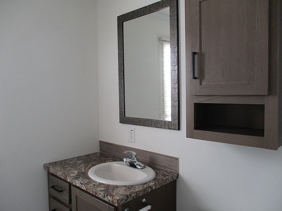 5th image of 6471 Division Ave S #11