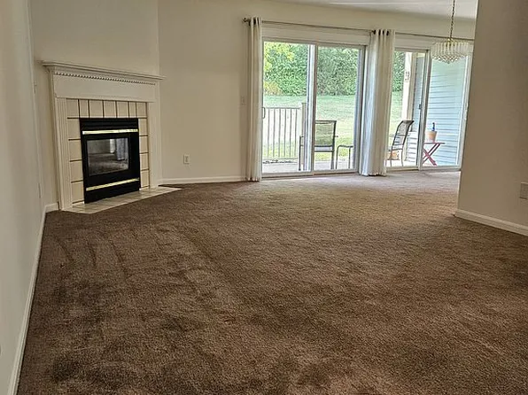 5223 Fox Ridge Dr, Cincinnati, OH 45248