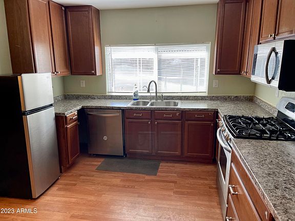 3rd image of 2340 E University Drive #90