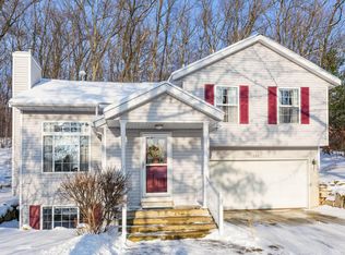 1385 Scott Creek Dr NE, Belmont, MI 49306