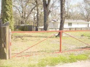 14584 Walnut Ave, Clearlake, CA 95422