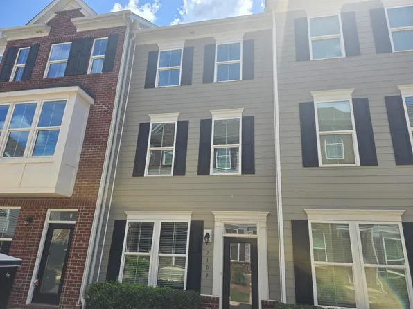 7109 Thorndale Ln, Charlotte, NC 28217