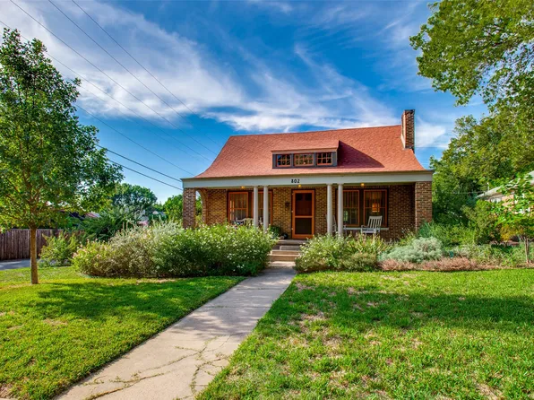802 Salmon Dr, Dallas, TX 75208