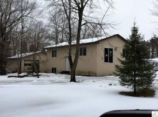 202 Sullivan Ave S, Hinckley, MN 55037