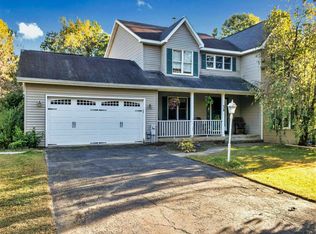 38 Chester Ct, Troy, NY 12182