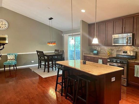 3rd image of 83 Tall Grass Ct
