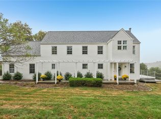 551 Hickory Grade Rd, Bridgeville, PA 15017