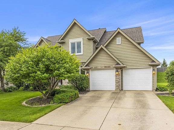 3rd image of 2612 Kendridge Ln