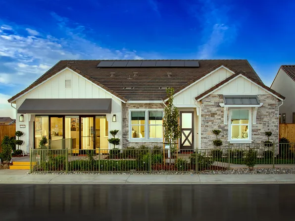 2899 Hickory Ln, Lodi, CA 95242