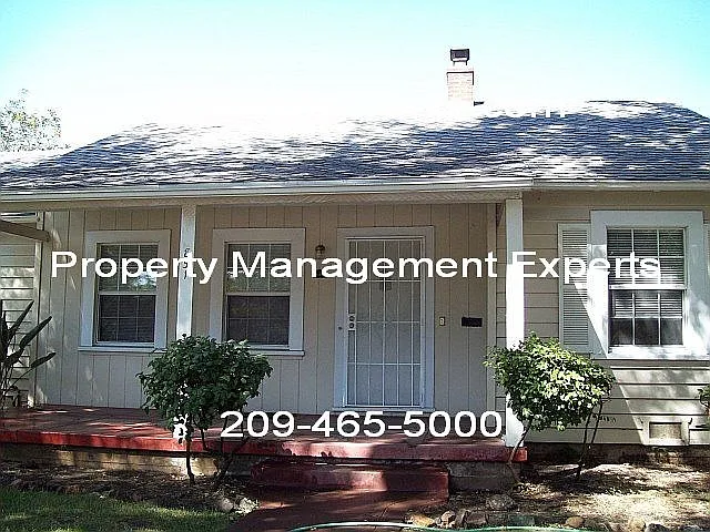 851 W Monterey Ave photo 1