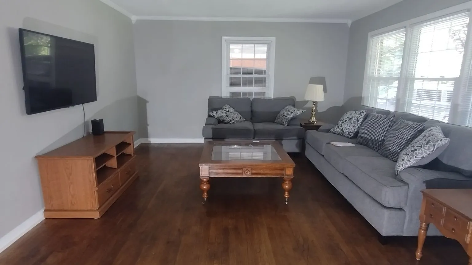 Room in 4 Bedroom Home at Pinedale Dr — Photo 4