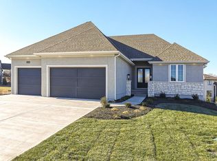 15120 Stearns St, Overland Park, KS 66221