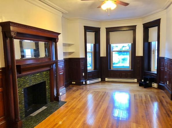 1077 Beacon St APT 7