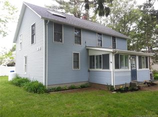 9 Homestead St, Old Saybrook, CT 06475