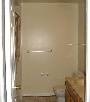 5th image of 173C Fairfield Dr