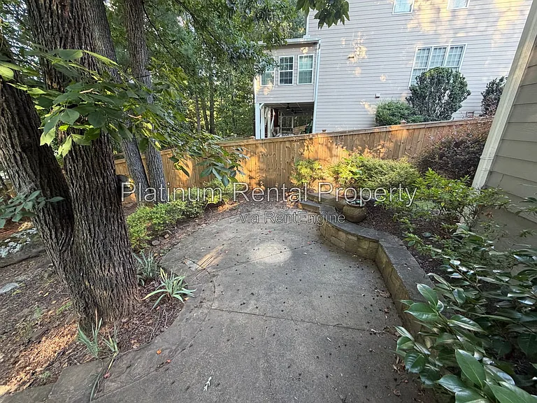 195 Cabots Cove Ct — Photo 36