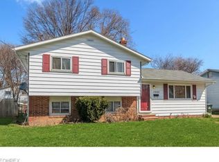7405 Larkspur Dr, Mentor On The Lake, OH 44060