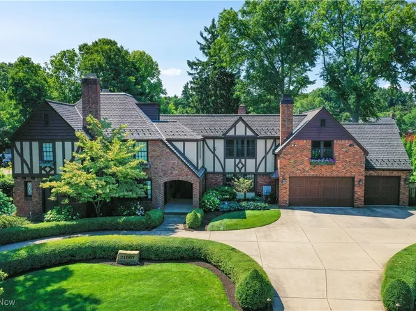 21667 Aberdeen Rd, Rocky River, OH 44116