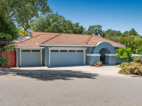126 Costanza Dr, Martinez, CA 94553