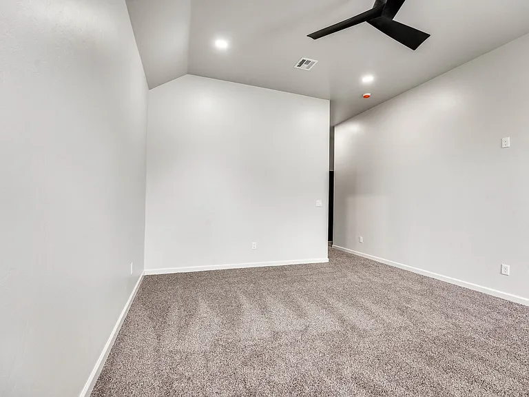 14301 Village Trl — Photo 42