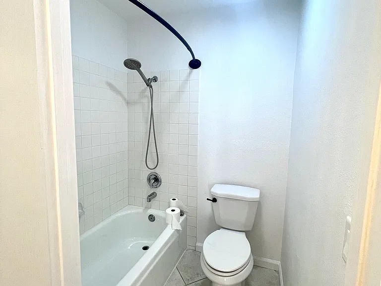13311 Tiverton Rd — Photo 21