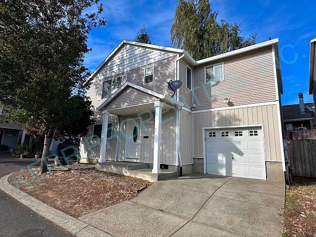 655 SE 148th Ave #4