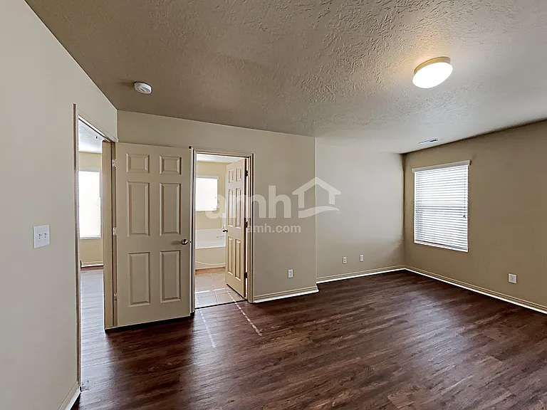 1805 E American Way #1 — Photo 10