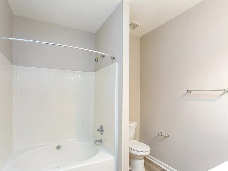 3912 Sages Ave — Photo 12