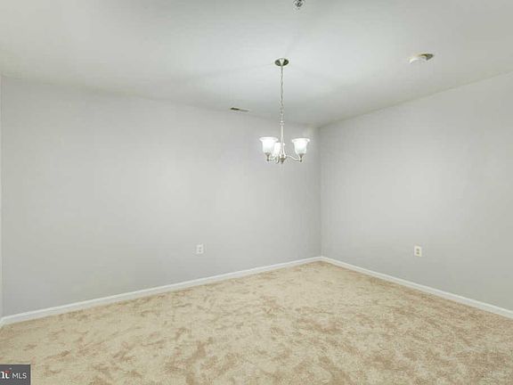 5th image of 3907 Hannon Ct APT 2C