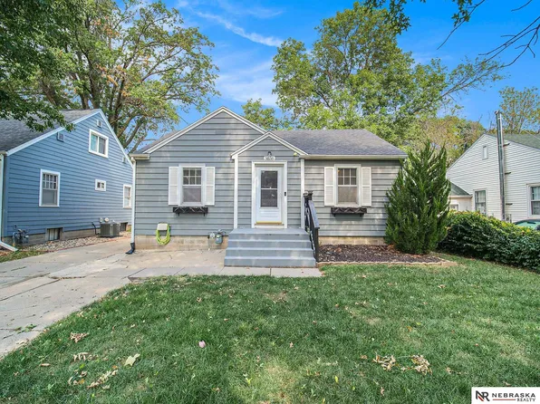 3636 Everett St, Lincoln, NE 68506