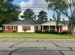 505 N Caswell St, La Grange, NC 28551