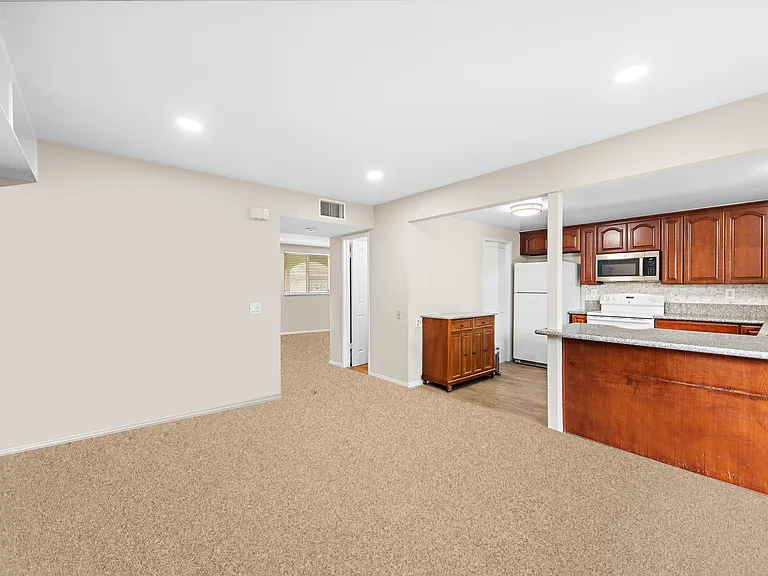 4690 Larwin Ave — Photo 3