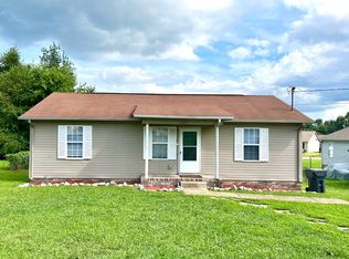 1003 Poppy Seed Dr, Oak Grove, KY 42262