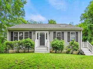 305 N Main St, Raynham, MA 02767