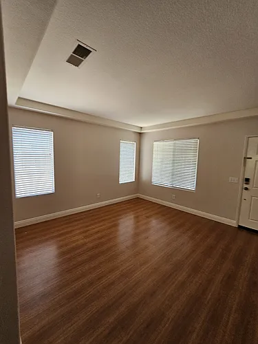 233 Canyon Creek Way Photo 1