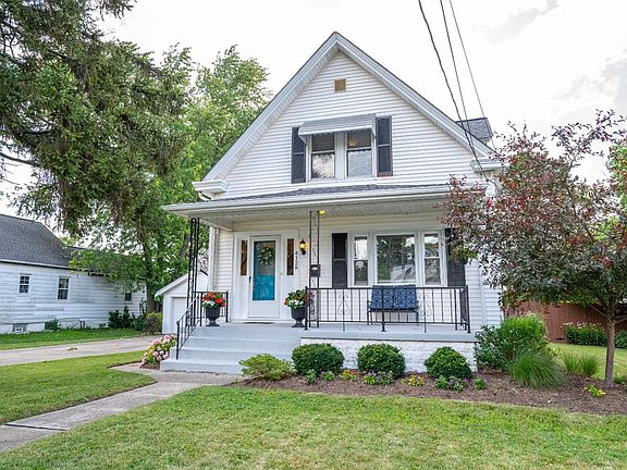 3rd image of 4128 Linden Ave