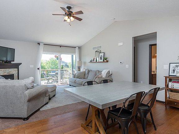 4th image of 1537 Cedar Springs Ct