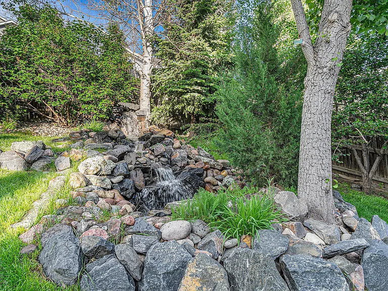 8219 Radcliff Dr — Photo 40