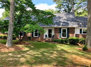 212 Woodland Cir, Calhoun, GA 30701